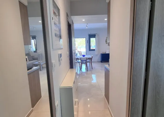 Connie's House Апартаменты Кос