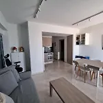 Connie's House * بلدة كوس