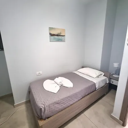 Connie's House شقة بلدة كوس